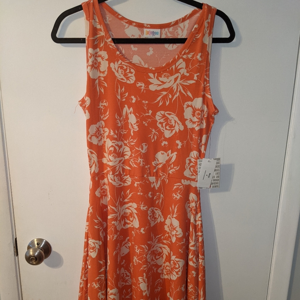 Lularoe Nikki